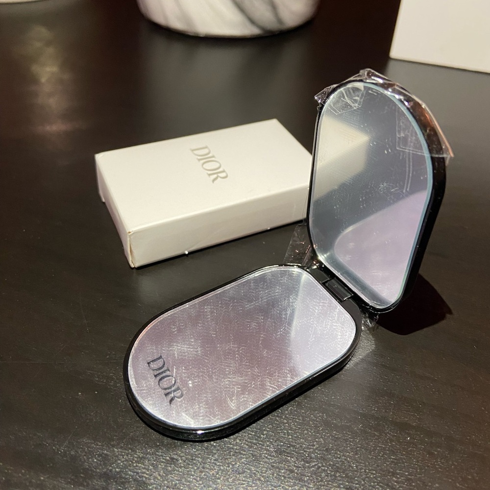 DIOR CD Logo Phone Holder Stand With Mirror NEW! - Picture 4 of 7